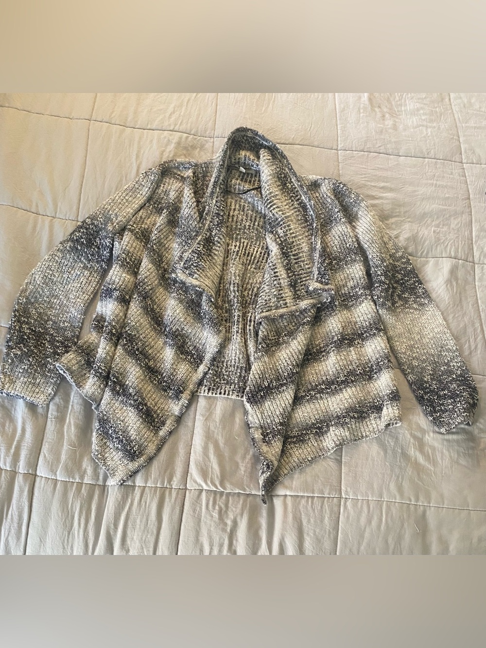 Bass Open-Front Marled Gray & Cream Knit Cardigan